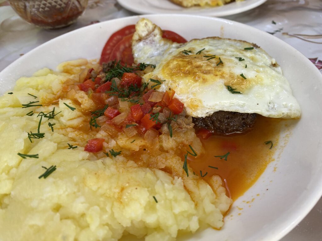 キルギス風カツレツ