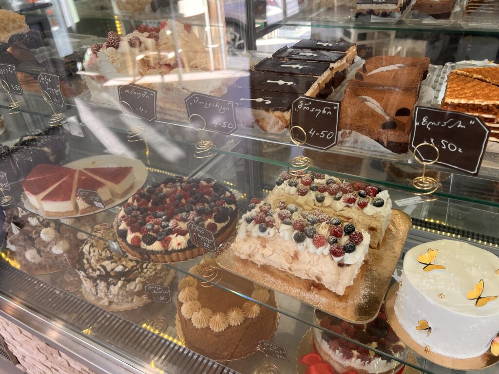 クタイシケーキ屋さんショーケース