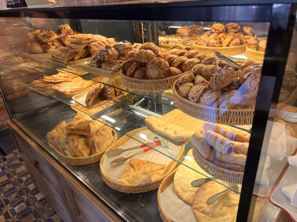 クタイシLa faitesケーキ