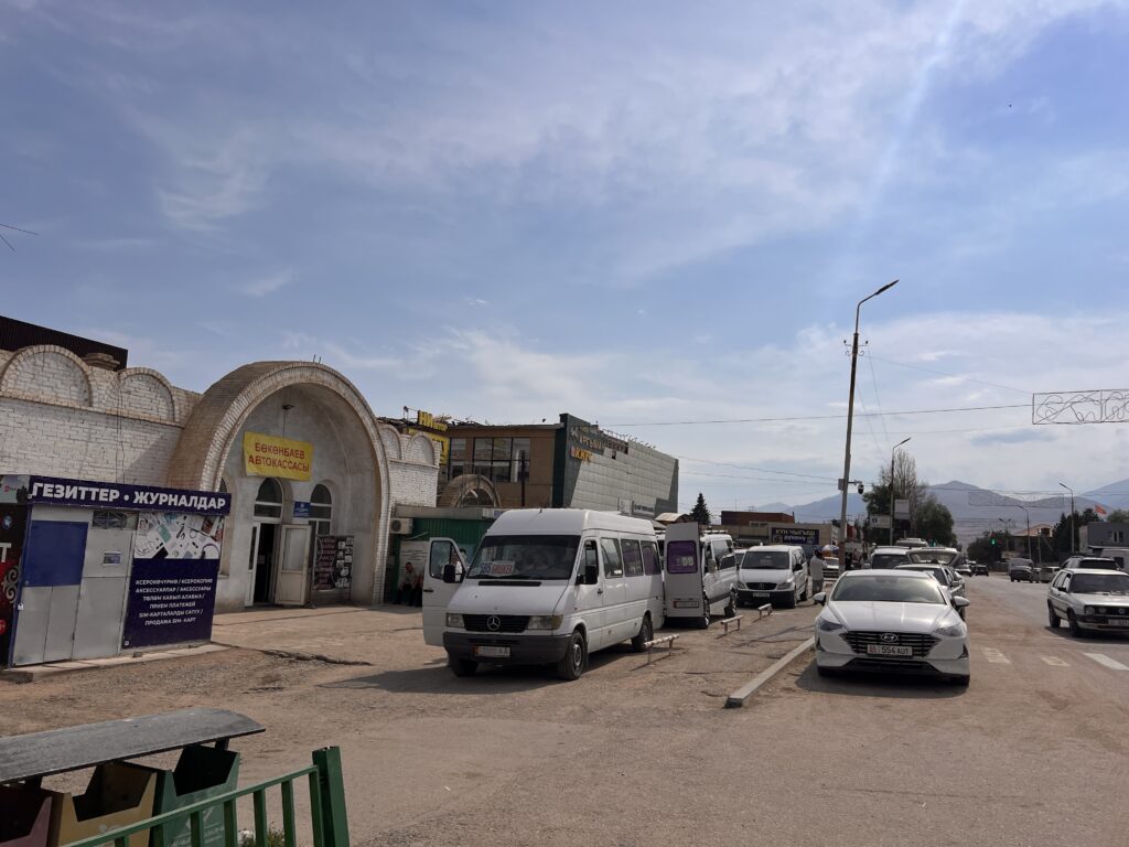 チョルポンアタマルシュ乗り場